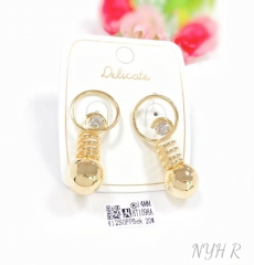 Gorgeous shiny stud earring