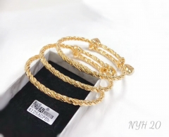 Twist curl style simple bangle set