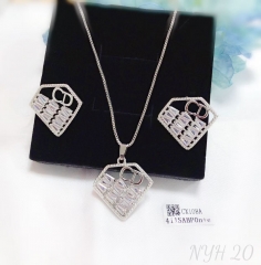 Diamond shape CD model earring necklace set