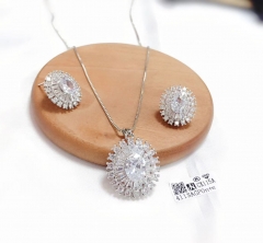 Dazzling round zircon shape silver/gold earring necklace set