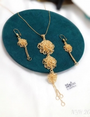 Gorgeous flower shape gold/silver earring necklace set