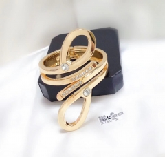 Layering shape exquisite bangle