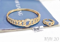 Buckle style bangle ring set