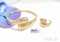 Gorgeous layering style bangle ring set