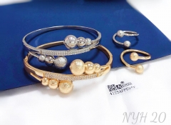 Ball style exquisite layering bangle ring set