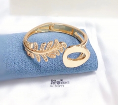 Leaf style fashion gold/silver bangle