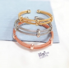 Simple style fashion bangle set