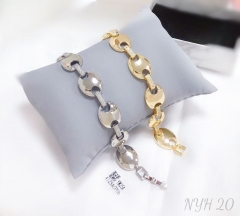 Pig nose shape fashion bracelet