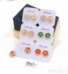 Flower shape dazzling stud earrings