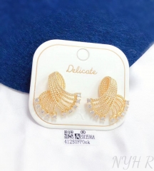 Stripe style exquisite gold/silver stud earrings