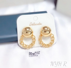 Ball and buckle shaped trendy earring