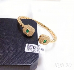 Green square exquisite bangle