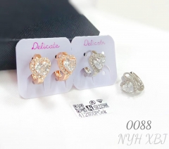 Luxury Earrings Classic Design Heart Stud