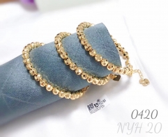Flower three gold fashion bracelet