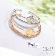 Four-leaf clover diamond fashion bracelet