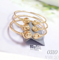 Fashion classic three gold bracelet