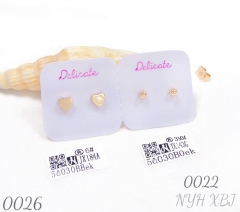 Heart-shaped gold-plated stud earrings