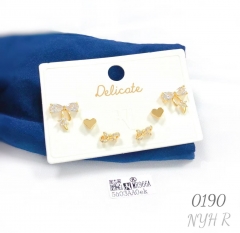 Heart-shaped bow zircon stud earrings