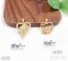 A newly designed fashionable heart-shaped zircon pendant