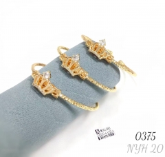 Three-piece crown zircon bracelet