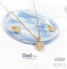 Heart-shaped zircon earrings and necklace set
