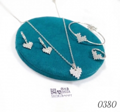 Women's heart-shaped pendant zircon pendant gift