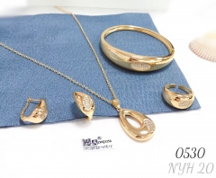 Earrings and necklace ring exquisite jewelry set
