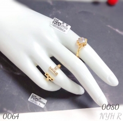 Exquisite zircon ring fashionable women's gift