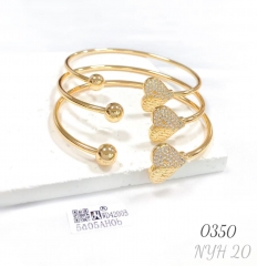 Heart-shaped zircon open bracelet three-piece set