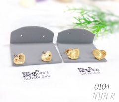 Simple women's jewelry heart earrings