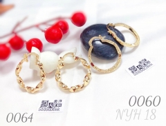 Threaded gold earrings