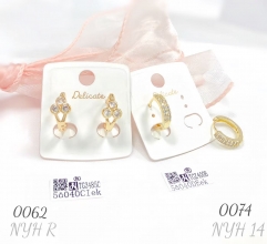 Gold-plated classic zirconia earrings