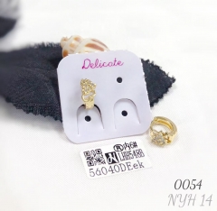 Heart-shaped zircon exquisite earrings