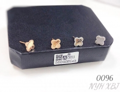 Jewelry 18K Vintage Style Stud Earrings