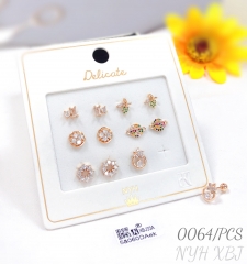 Small trendy earrings