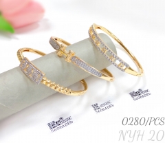 Mixed-color trendy bracelets