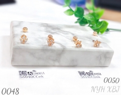 Stylish and luxurious small earrings inlaid with zircon