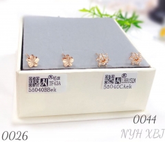 Stylish design sparkling cubic zirconia stud earrings