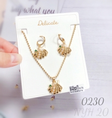 Trendy shell shaped earring necklace set