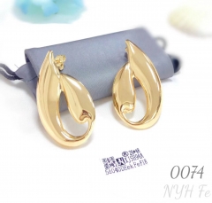 Wholesale earrings with irregular geometric shapes