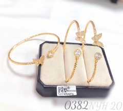 Butterfly shape exquisite open bangle set