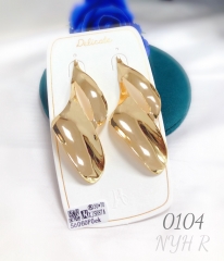 Retro Irregular Geometric Twisted Gold-Plated Earrings