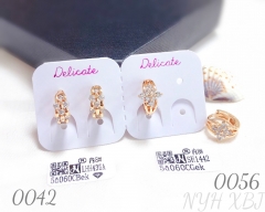 Simple zircon champagne gold earrings