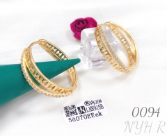 Fashionable and elegant zircon earrings