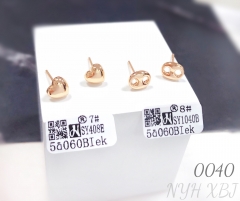 Everyday versatile classic minimalist 18K mini stud earrings