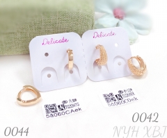 Irregular heart shaped champagne gold earrings