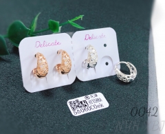 Openwork design gold and silver earrings