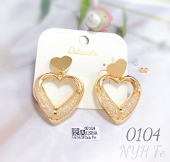 Hollow heart model sumptuous earring