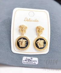 Black gold-plated luxury earrings