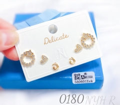 Delicate and petite zircon wreath earrings